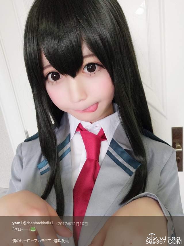 萌妹子yami Cosplay蛙吹梅雨 眼镜娘内衣写真美到爆炸