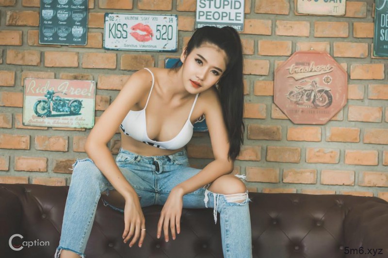 泰国模特Eve Saruda 性感正妹完美身材凹凸有致